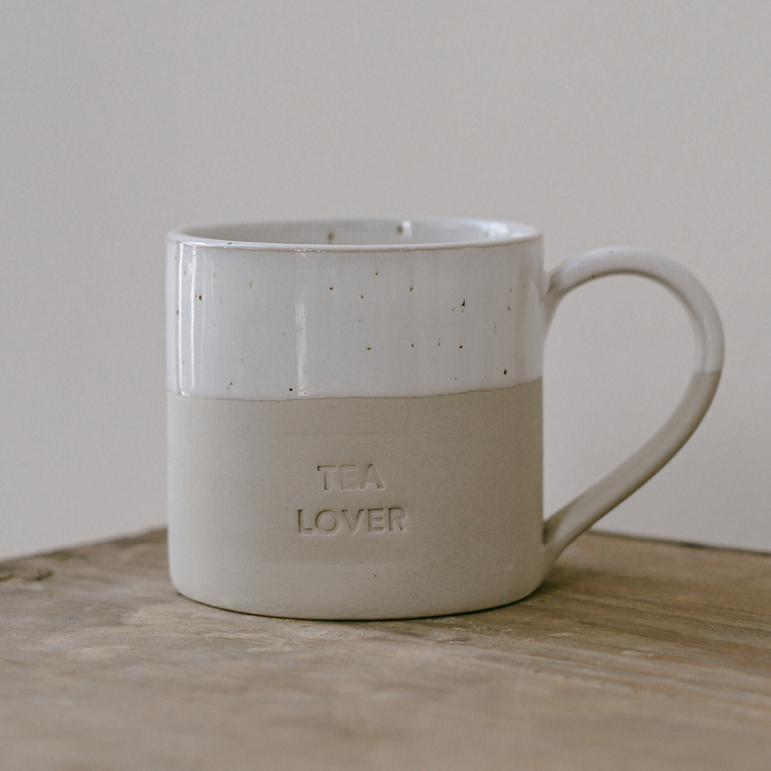 Eulenschnitt große, schöne Teetasse TEA LOVER, Steingut in beige