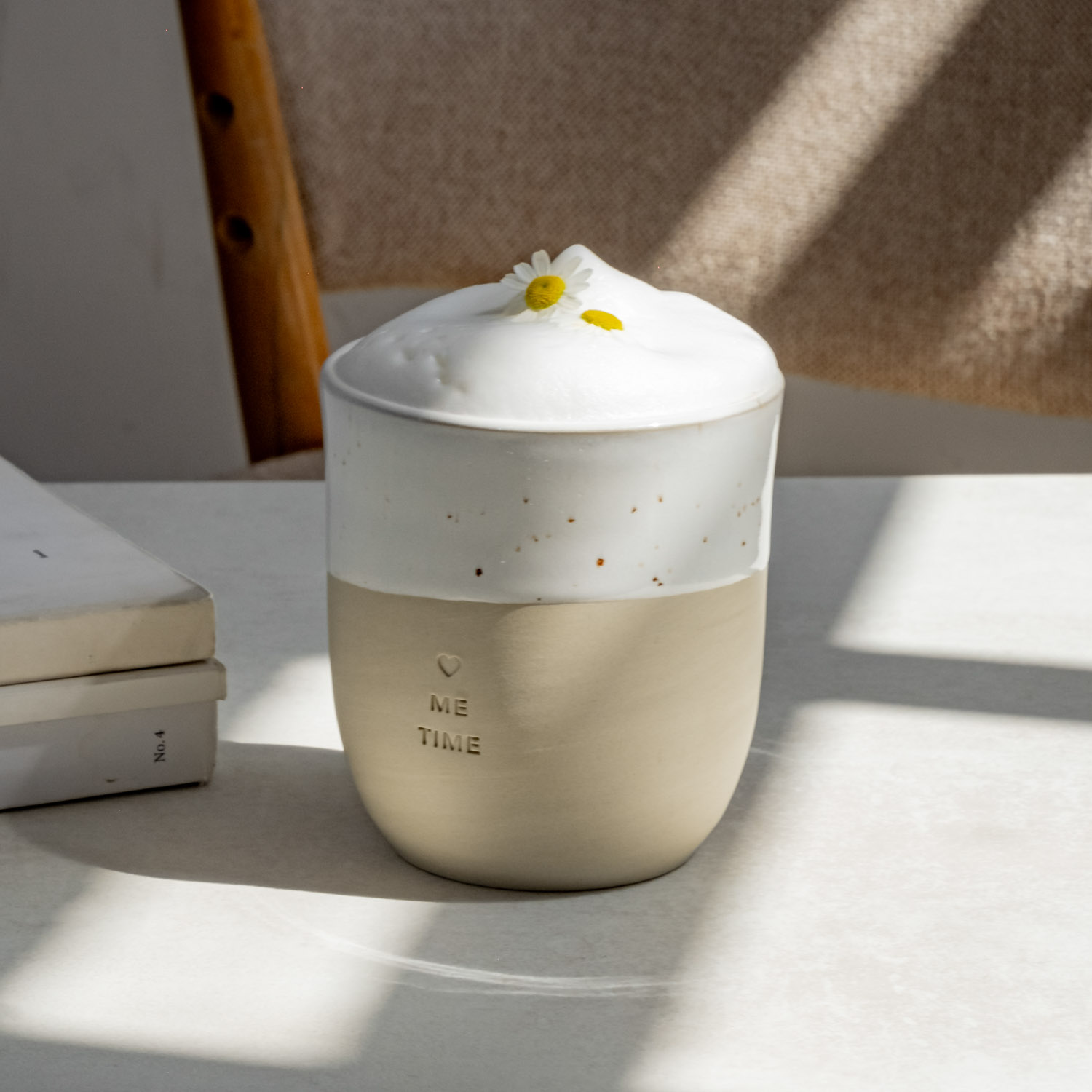 Eulenschnitt Becher aus Steingut ME TIME | Cappuccinobecher aus Portugal | kleine Auszeit für dich selbst