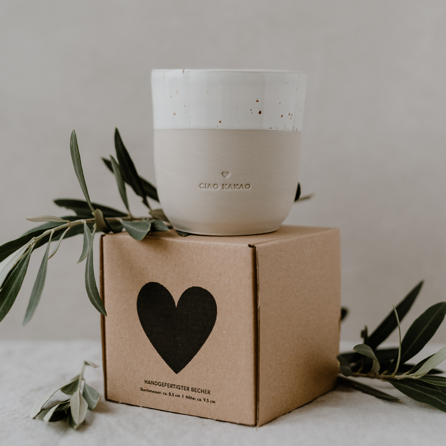 Eulenschnitt Steingut-Becher Ciao Kakao aus Portugal, für 320 ml