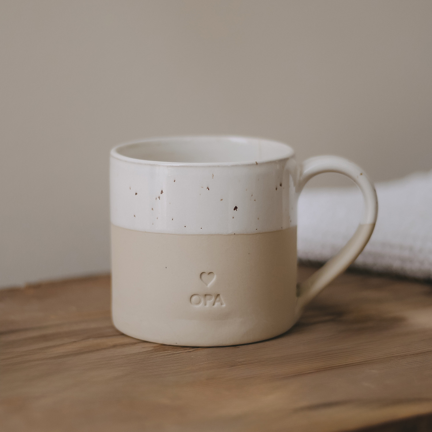Eulenschnitt Tasse OPA aus Steingut mit Prägung, perfektes Geburtstagsgeschenk