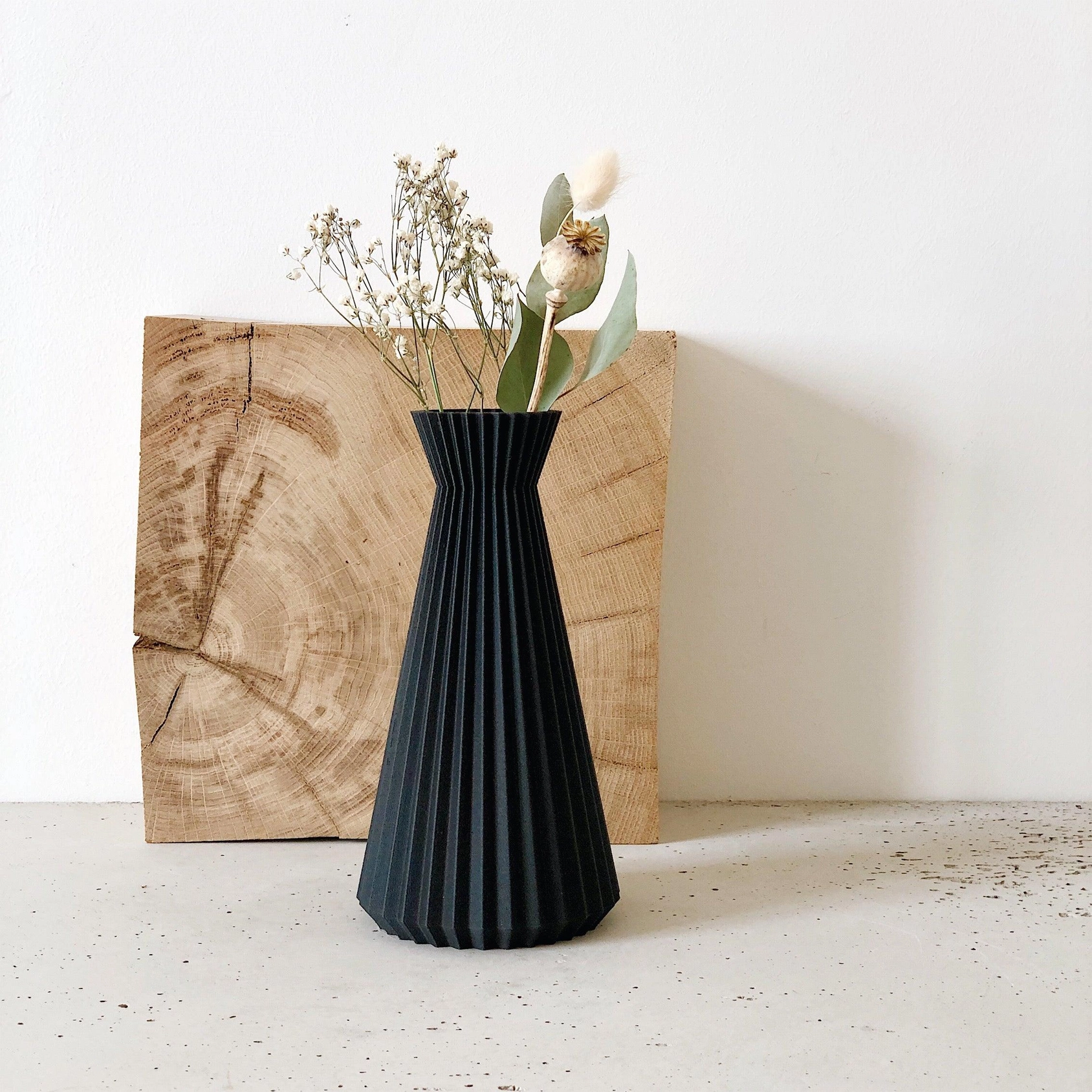 Minimum Design ausgefallene Deko-Vase ISHI in verschiedenen Farben und Größen